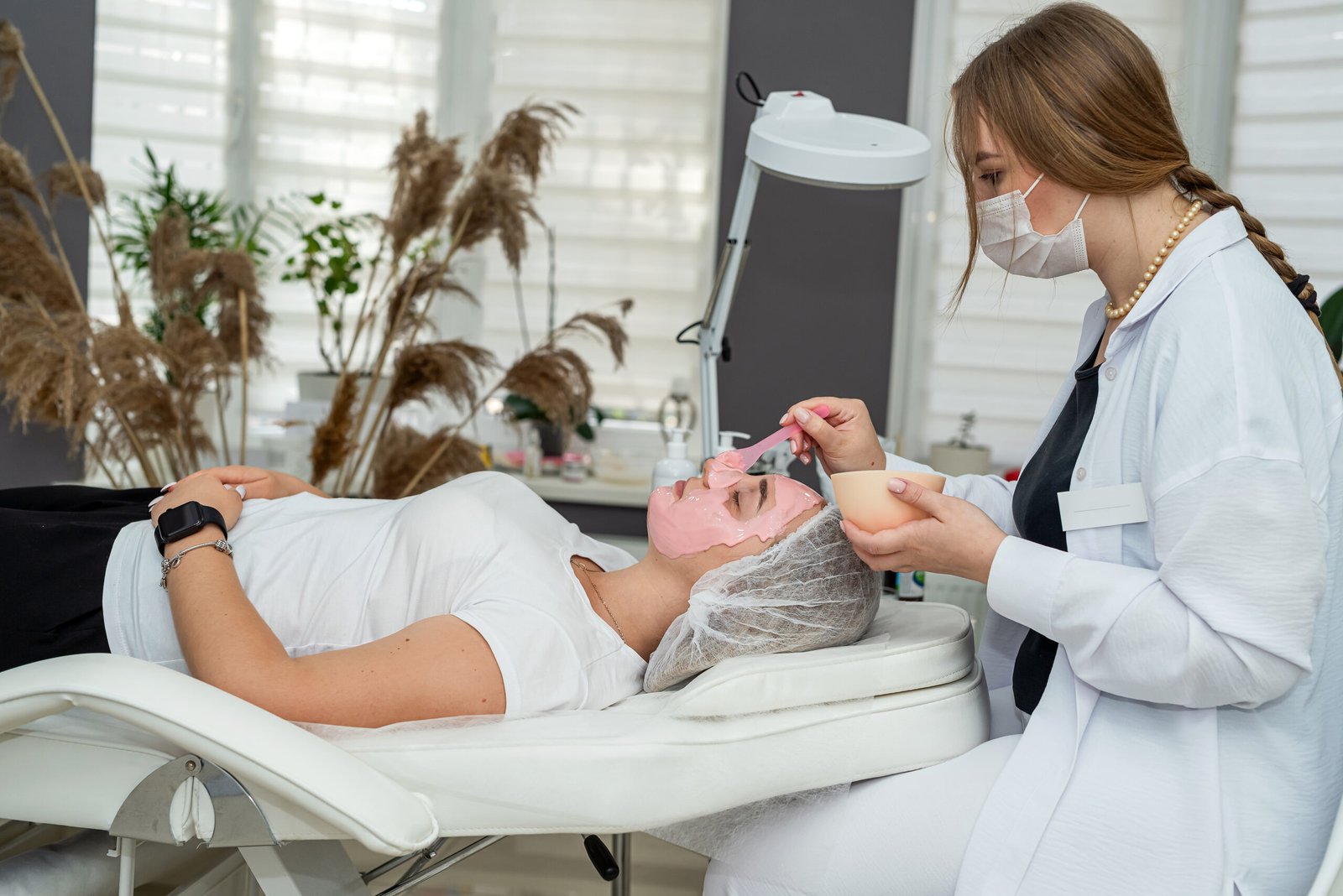 Dermatologist In Mahal