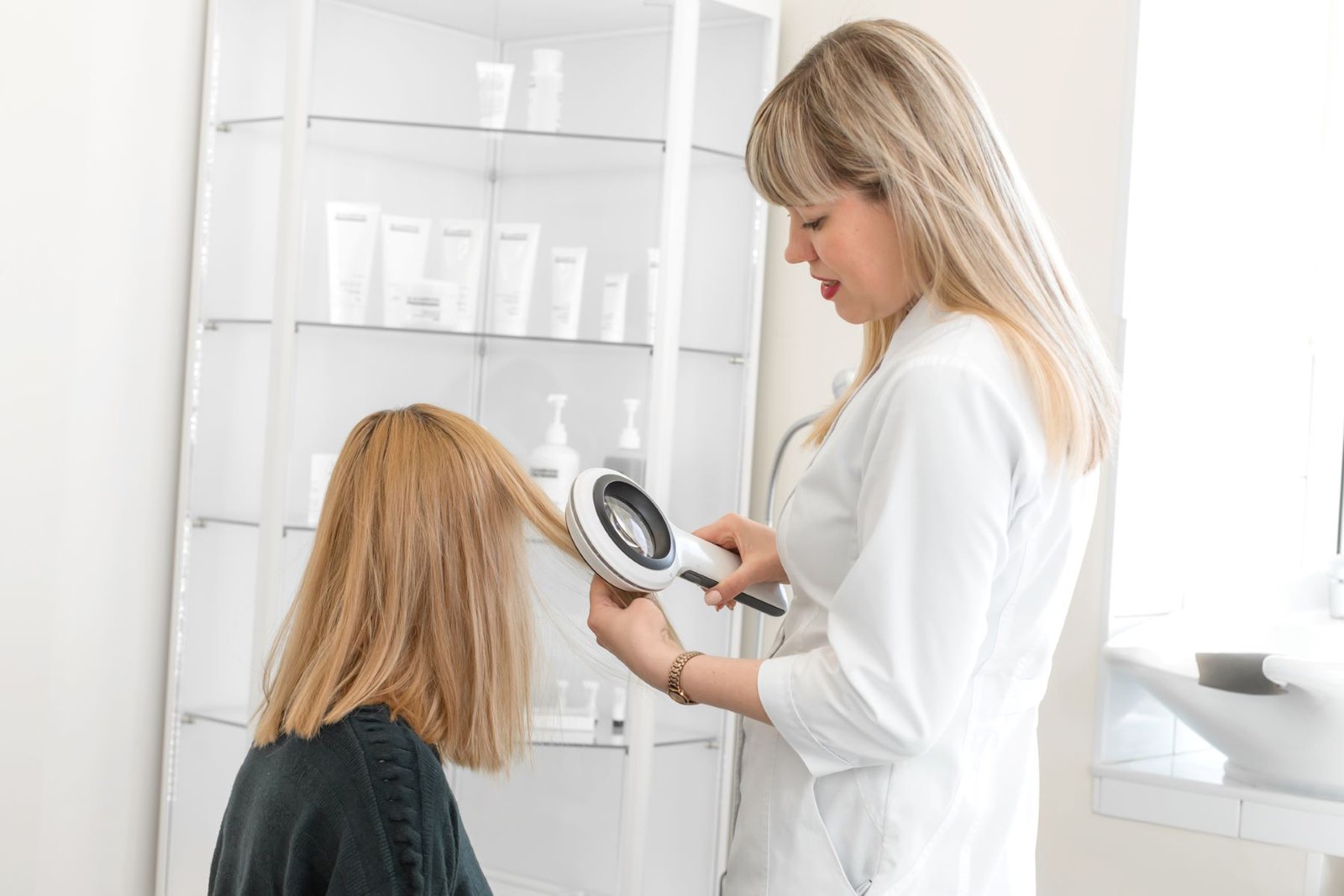 Hair fall specialist In Gorewada