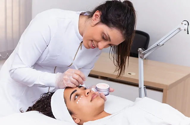 Skin Specialist In Pardi